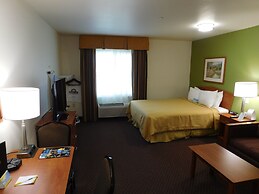 Days Inn & Suites by Wyndham Rochester Mayo Clinic South