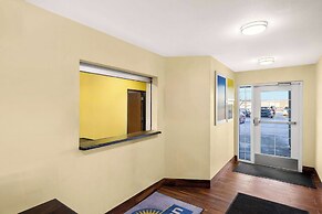 Days Inn & Suites by Wyndham Rochester Mayo Clinic South