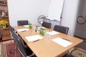 Assambleya Nikitskaya Hotel