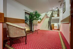 Assambleya Nikitskaya Hotel