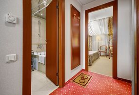 Assambleya Nikitskaya Hotel