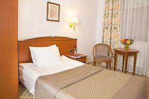 Assambleya Nikitskaya Hotel