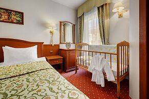 Assambleya Nikitskaya Hotel