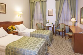 Assambleya Nikitskaya Hotel