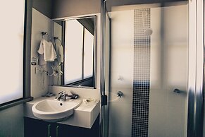 Best Western Blackbutt Inn