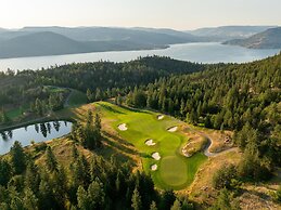 Predator Ridge Resort