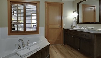 Predator Ridge Resort