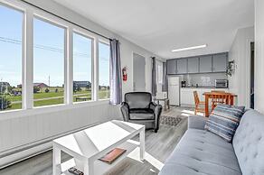 Mavillette Beach Lodge and RV Park