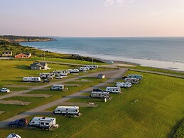Mavillette Beach Lodge and RV Park