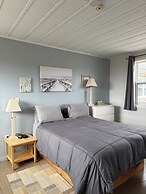 Mavillette Beach Lodge and RV Park