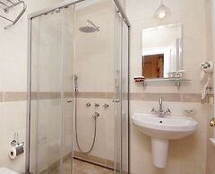 Darussaade Istanbul - Special Class