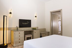 Triumph Plaza Hotel