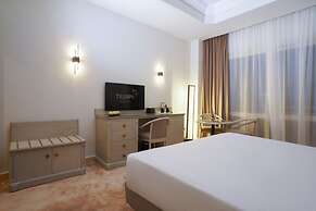 Triumph Plaza Hotel
