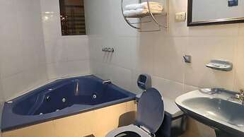 Casa Hotel Jockey Plaza Mall