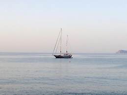 Sitia, GreeceOlive Coast Suites