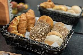 Budget Motel Self Check-in