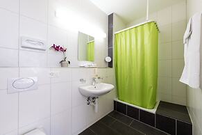 Budget Motel Self Check-in