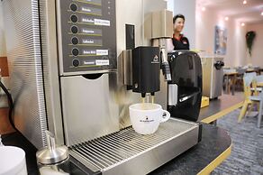 Budget Motel Self Check-in