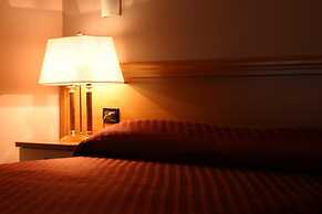 Air Hotel