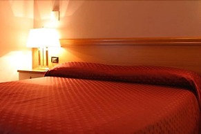 Air Hotel