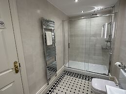 Chester House Guest House