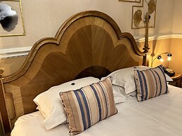 Chester House Guest House