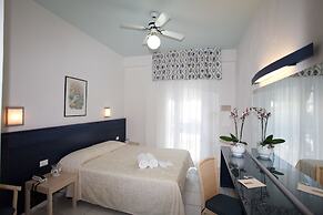 Luxor Beach Boutique Hotel Cattolica