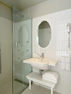 Luxor Beach Boutique Hotel Cattolica