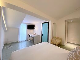 Luxor Beach Boutique Hotel Cattolica