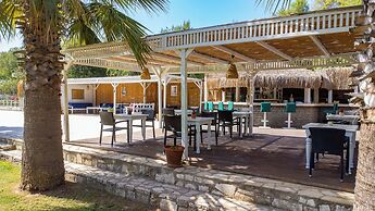 Ladonia Hotels Zemda Gümüşlük