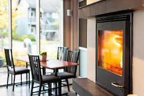 Vikingskipet Hamar Hostel & Apartments