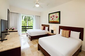 Ocean Breeze Acapulco