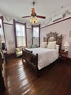 Coppersmith Inn B&B