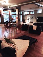 House 5863 - Chicago Bed and Breakfast