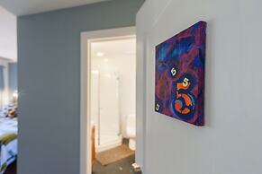 House 5863 - Chicago Bed and Breakfast