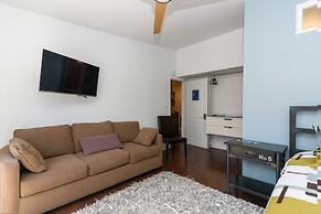 House 5863 - Chicago Bed and Breakfast