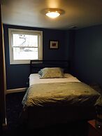 House 5863 - Chicago Bed and Breakfast