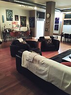 House 5863 - Chicago Bed and Breakfast