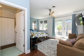 House 5863 - Chicago Bed and Breakfast