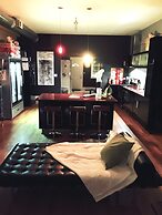 House 5863 - Chicago Bed and Breakfast