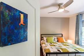 House 5863 - Chicago Bed and Breakfast