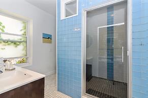 House 5863 - Chicago Bed and Breakfast