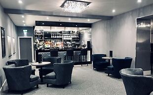 Dean Park Hotel