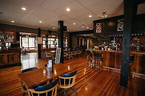 The Lund Resort at Klah ah men