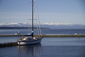 The Lund Resort at Klah ah men