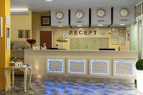 Aphrodite Beach Hotel