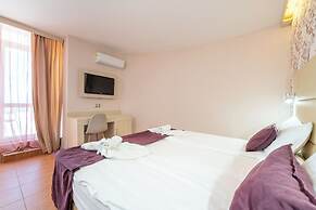 Aphrodite Beach Hotel