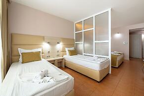 Aphrodite Beach Hotel