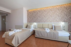 Aphrodite Beach Hotel