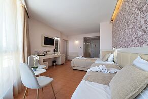 Aphrodite Beach Hotel